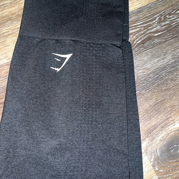Gymshark Vital Seamless Black Leggings - Picture 3 of 3